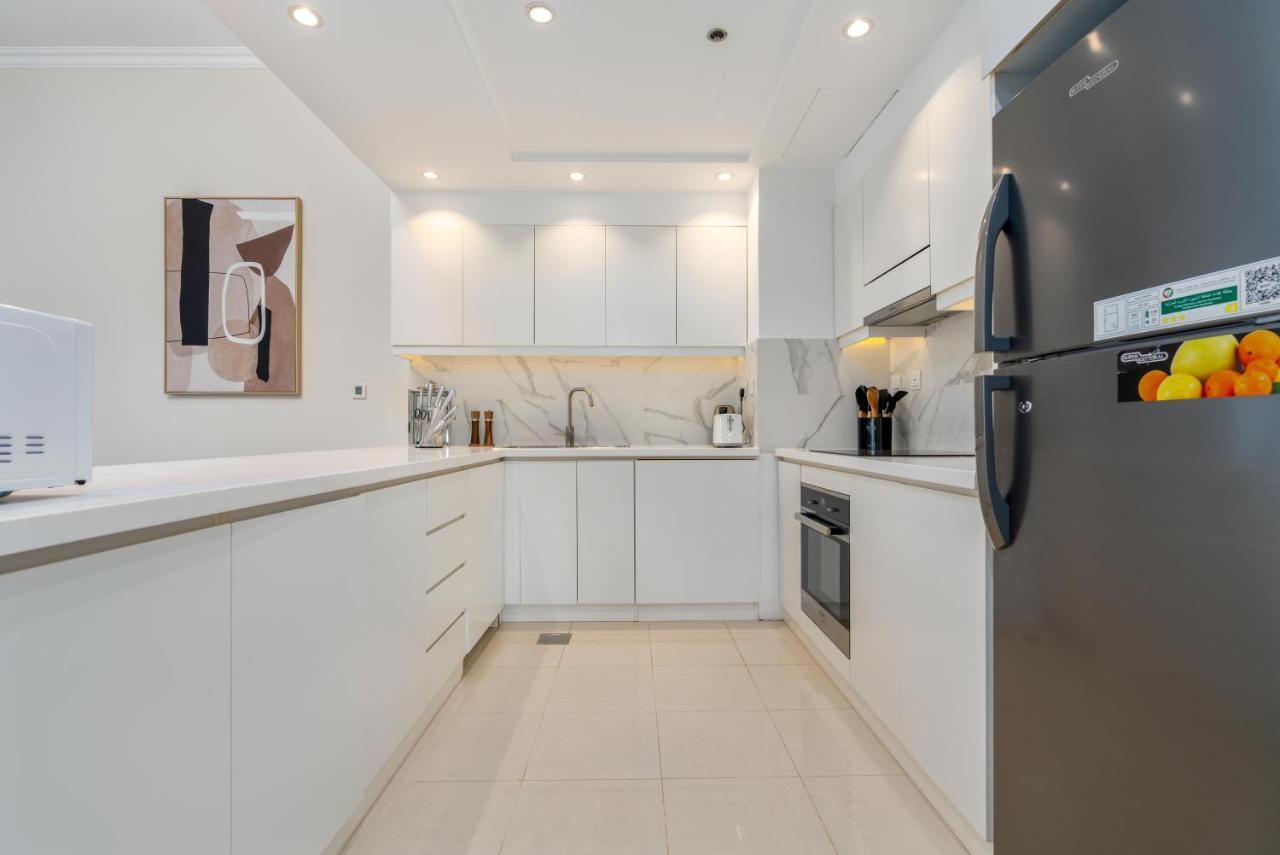 Perfect 2Bd Apartment In The Heart Of Marina - Top Spot ドバイ エクステリア 写真
